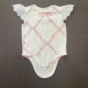 Beaufort Bonnet Company Onesie (Bow print with eyelet sleeves) size 3-6 months.